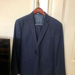 Kenneth cole suit